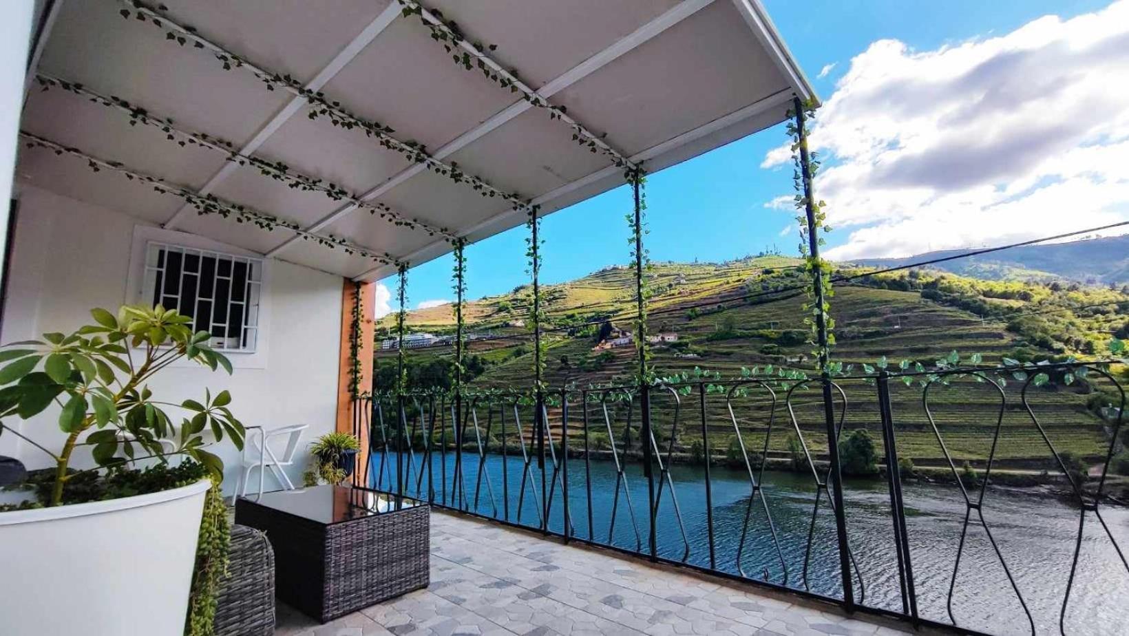 The River House เปโซดาเรกวา ภายนอก รูปภาพ